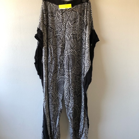 La Blanca Tie Front Side Slit Pant Swim Cover-up - Picture 3 of 10